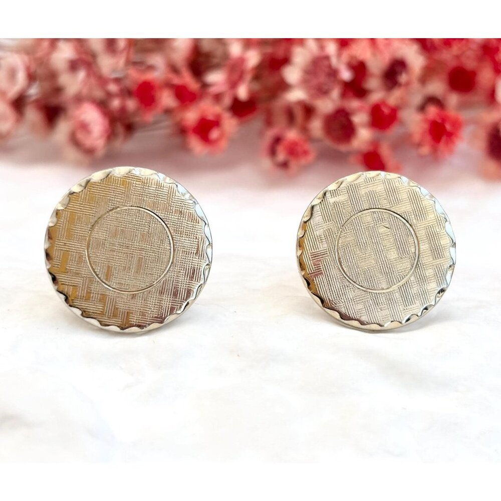 Textured 80's Style Retro Gold Toned Round Vintage Cuff Links
